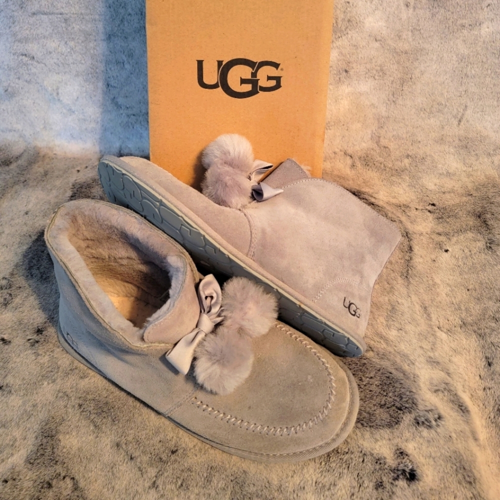 UGG Australian Kallen Pon Suede Sherling Slipper Boots